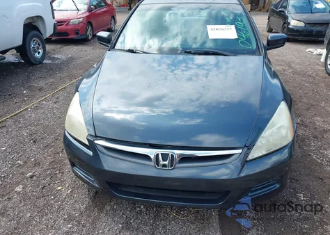2007 Honda Accord 3.0 Se z USA, uszkodzony, nr VIN 1HGCM66467A046193
